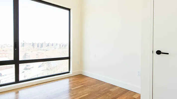 Rented by Nooklyn NYC LLC | media 18