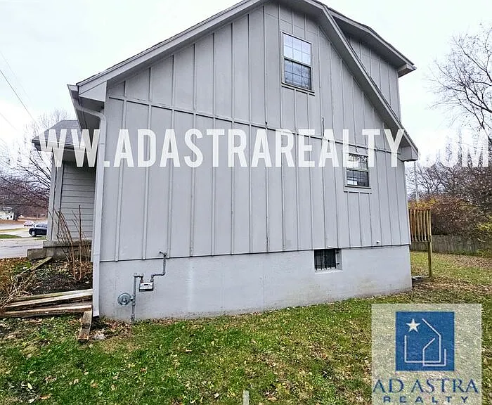 4519 E 139th St — Photo 27