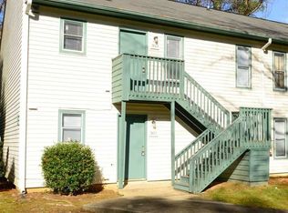 309 Ashley Forest Rd #S, Chapel Hill, NC 27514