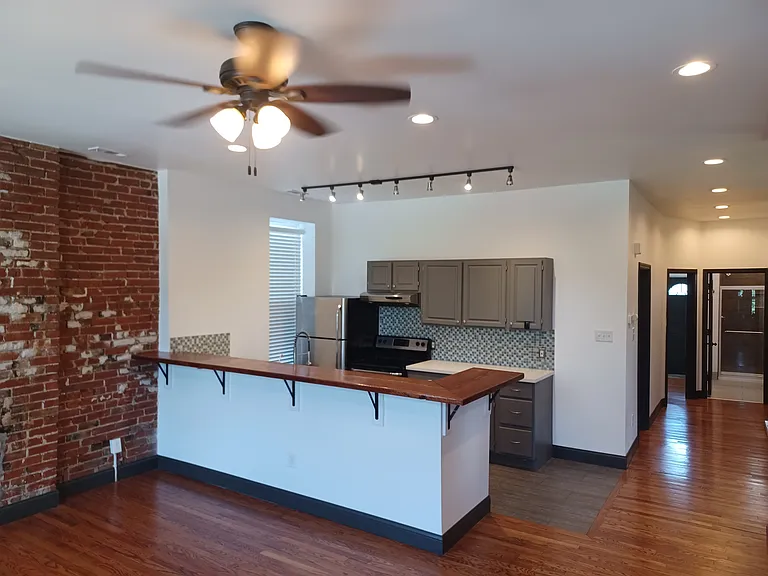 4214 Chouteau Ave #2F — Photo 2