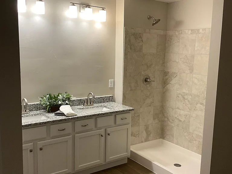 1388 Ashford Pl — Photo 13