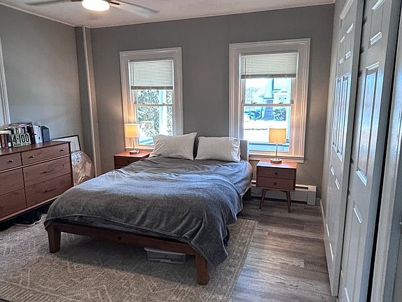 4th image of 417 Main St