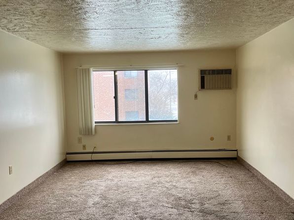 275-335 Sterling Ave #A112