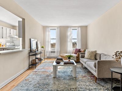 221 McDonald Ave APT 6B, Brooklyn, NY, 11218