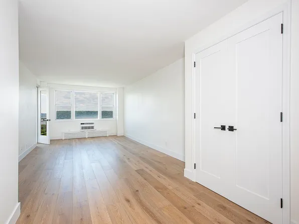 5800 Arlington Ave APT 21K, Bronx, NY 10471