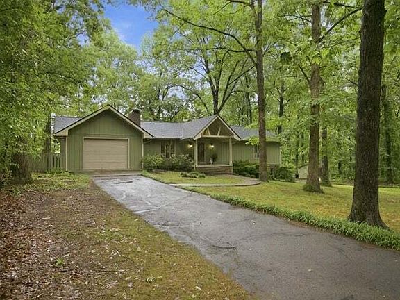 5th image of 141 Lewis Lane Rd NE