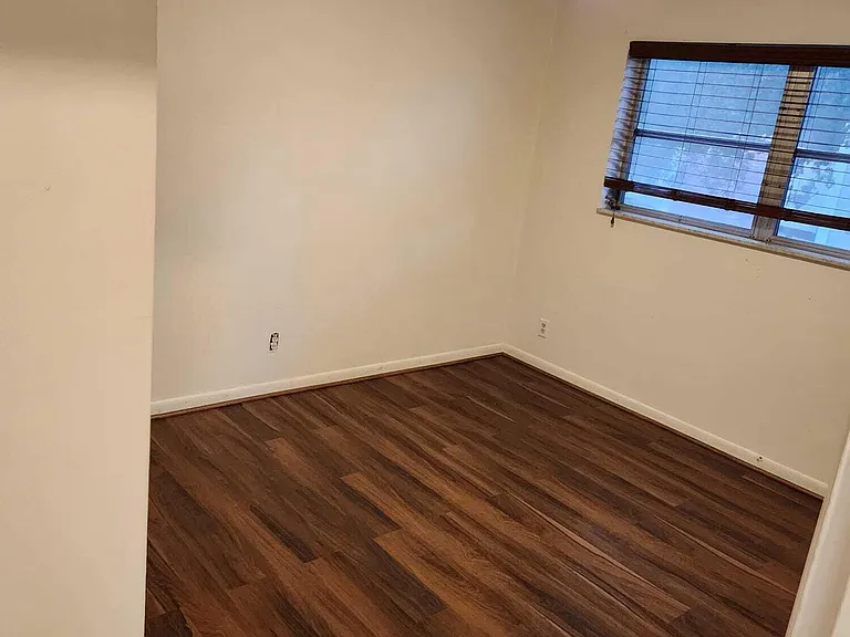 1021 Crystal Lake Dr #203 — Photo 10