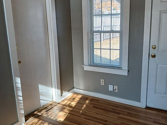 Another view of room off of the kitchen
