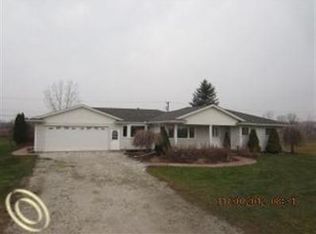 5854 King Rd, China, MI 48054