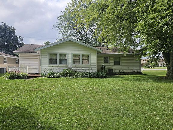 2nd image of 1211 E Indiana Ave