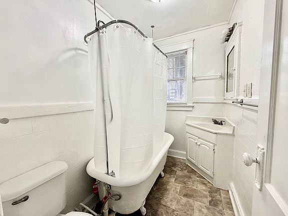 5th image of 4245 Harrison St #1006-2E
