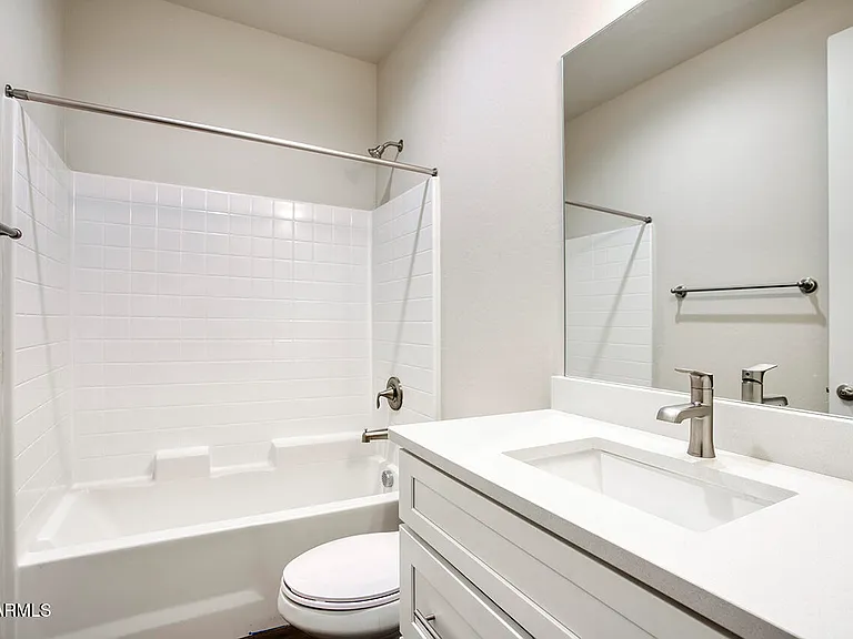 4506 N 10th St #3 — Photo 4