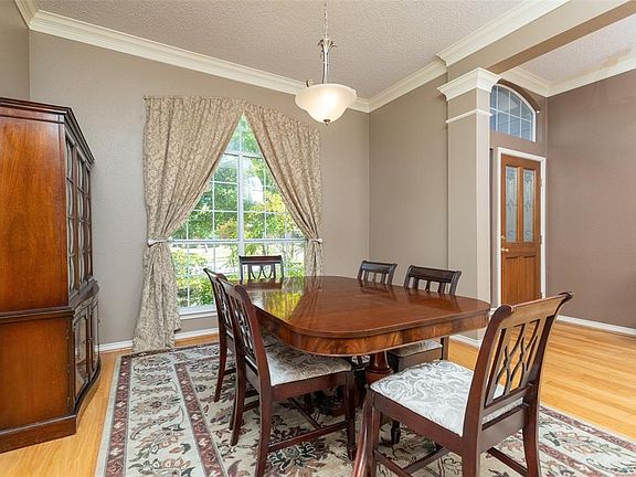 4th image of 8633 Shadybrooke Dr