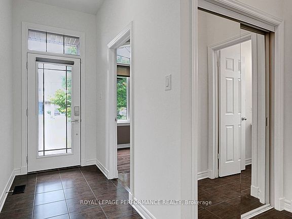 3rd image of 171 Trail Side Cir