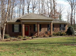 740 Lake Vista Dr, Forest, VA 24551