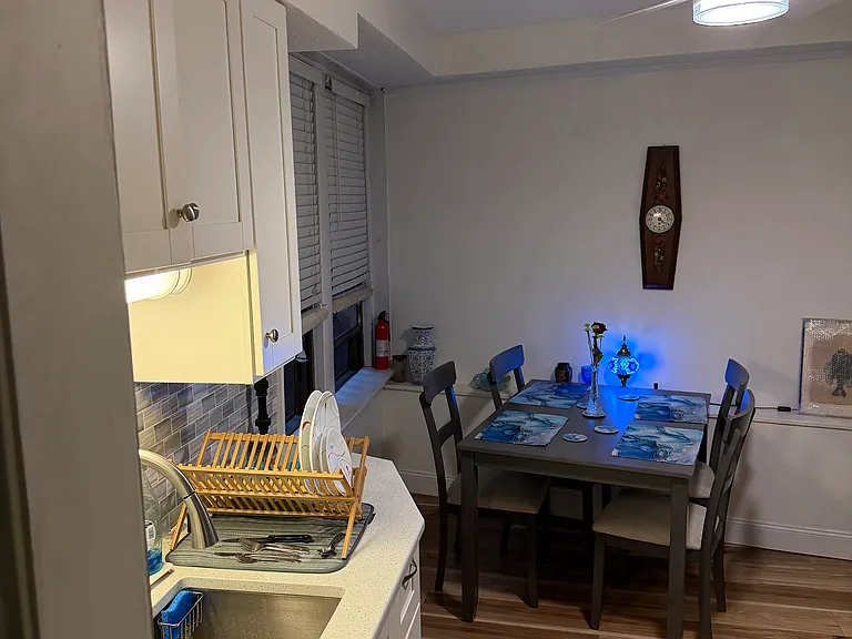 339 S Huntington Ave #A — Photo 11