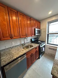 87-10 34th Avenue, #6