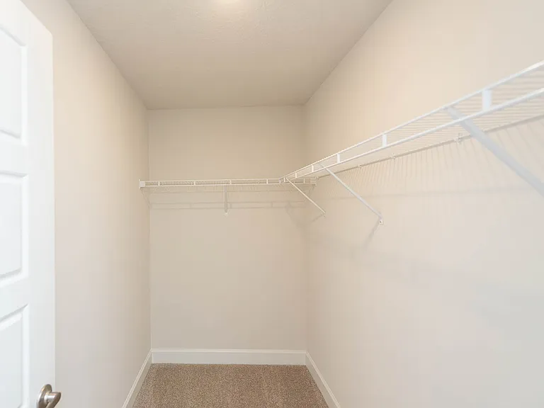 1146 Kylar Dr NW — Photo 16
