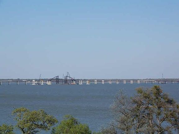 3rd image of 500 Waters Edge Dr APT 232
