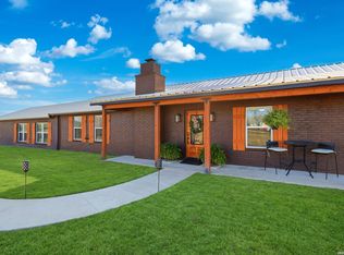 280 County Road 322, La Vernia, TX 78121