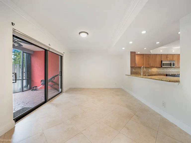 525 Bayfront Dr #525 — Photo 24