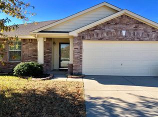 315 Broken Arrow, Krum, TX 76249