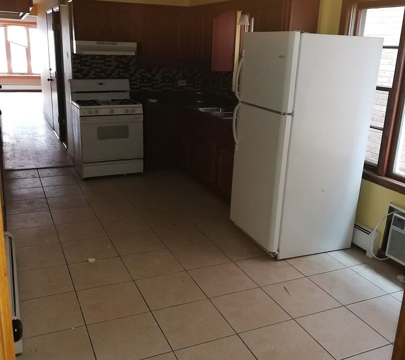 1st image of 5726 W Lawrence Ave