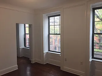 Rented by Alexander Bilu, LREB