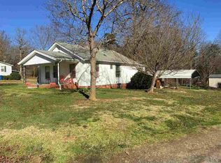 1060 27th St NE, Conover, NC 28613