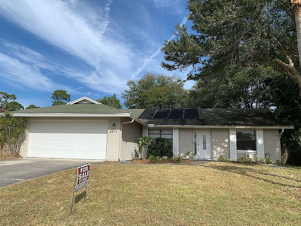 1st image of 2373 SE Gillette Ave