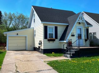 427 Dillon St, Sault Sainte Marie, MI 49783