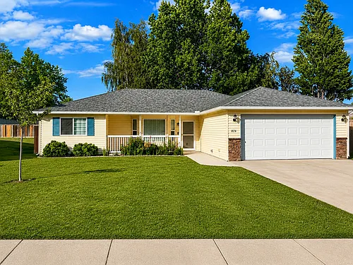 826 N Kelsea St Photo 1