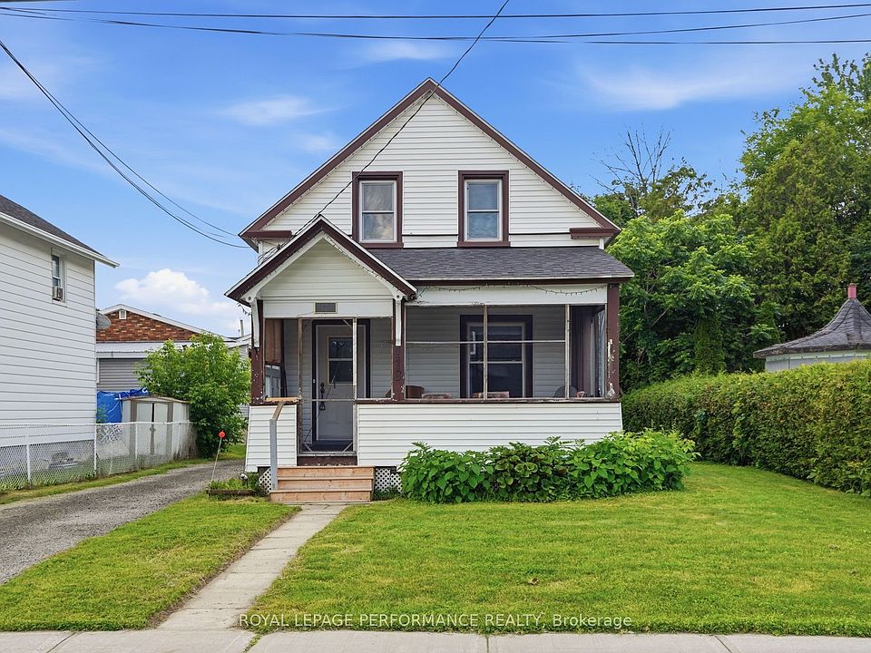 1st image of 178 Nelson St E