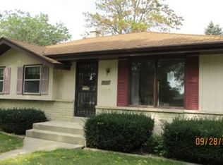 6589 N Landers St, Milwaukee, WI 53223