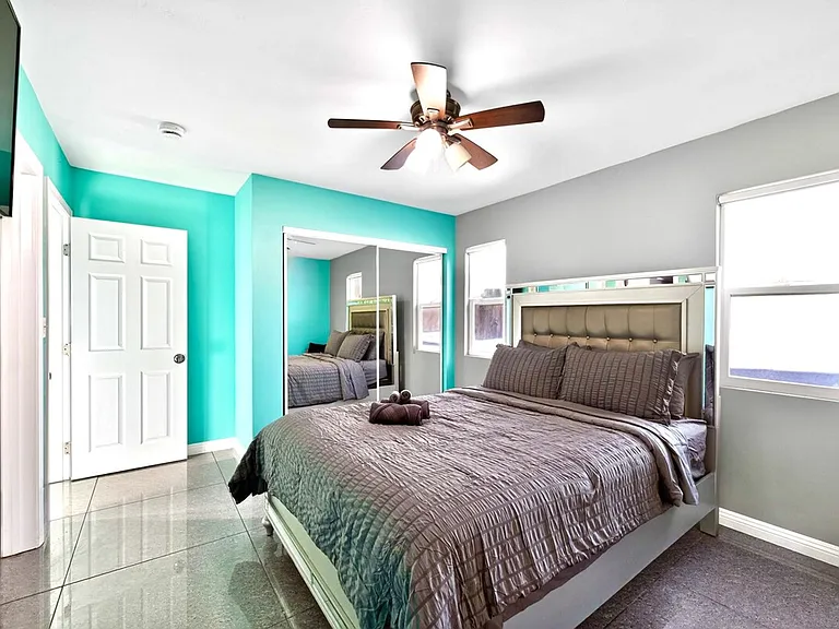 Bedroom