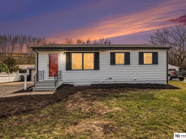 12109 Pedersen Dr, Omaha, NE 68144