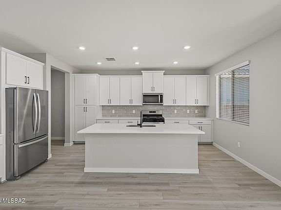 5th image of 7960 S Wild Prairie Dr S