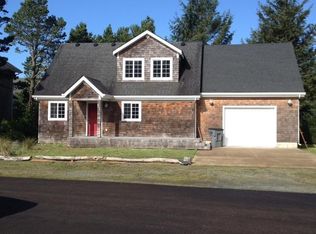 26532 Chieftain Dr, Rockaway Beach, OR 97136