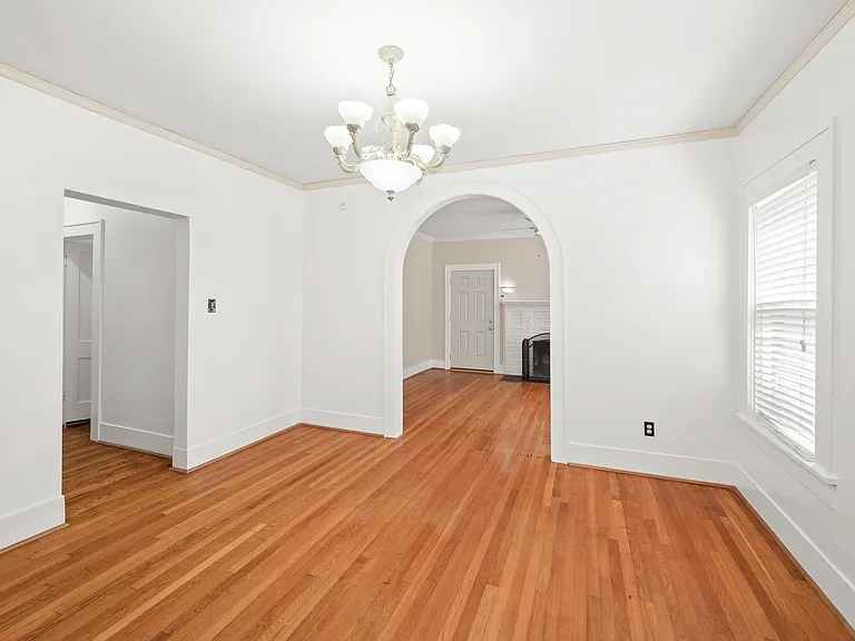 1550 Castle Ct #B — Photo 13