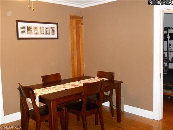 3rd image of 7814 Renwood Dr