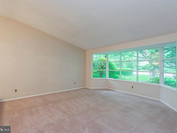4th image of 7220 Wissahickon Ave