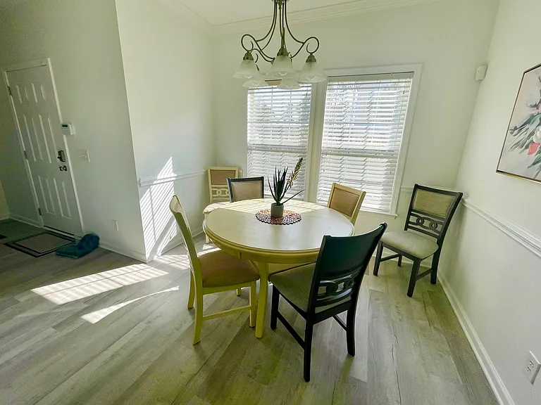 1698 Low Country Pl #F — Photo 8