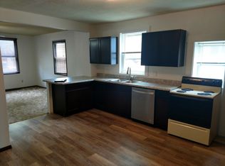 1609 N Main St #A, Edwardsville, IL 62025