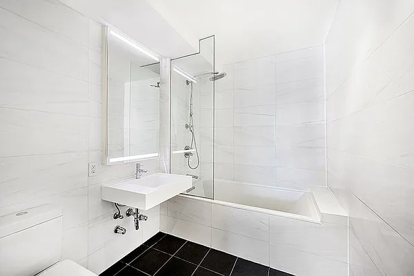 Rented by Compass | media 24