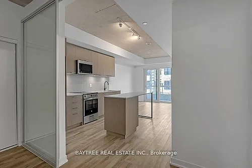 1808 Saint Clair Ave W Photo 1