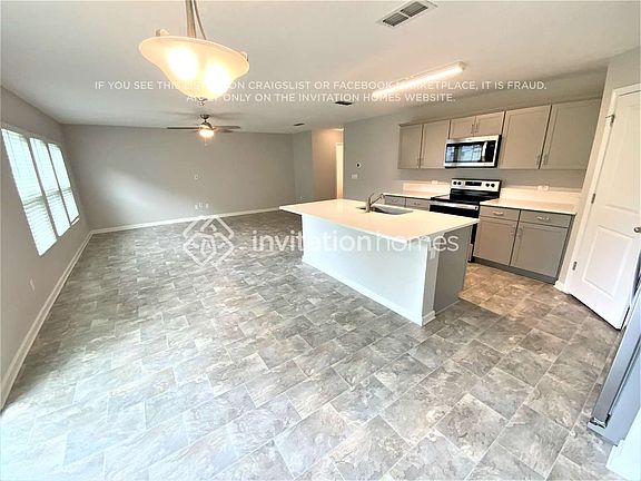 4th image of 212 Sawmill Forest Ct