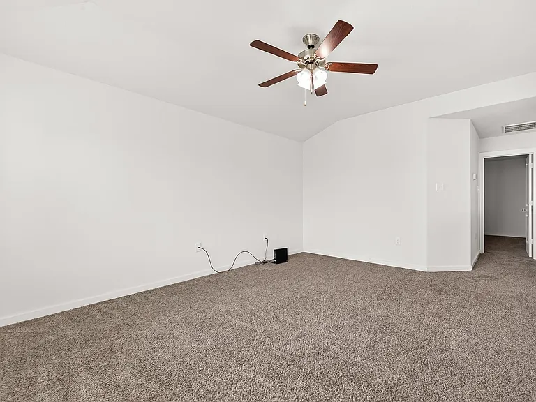 6803 Alamitos Ct — Photo 35