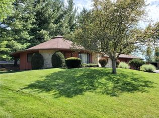 1115 Neeld Dr, Xenia, OH 45385