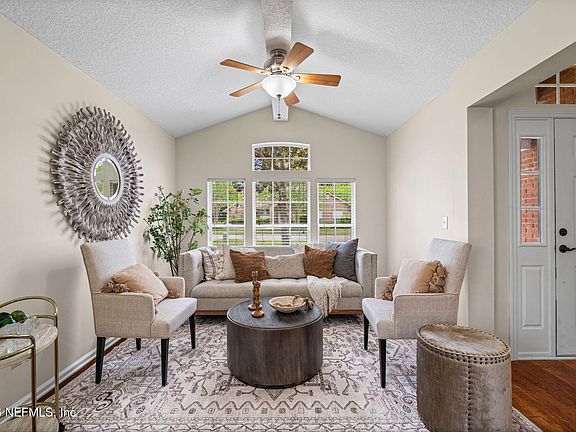 3rd image of 1224 RIBBON Road