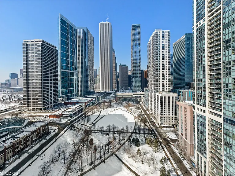 201 N Westshore Dr #2103 — Photo 10